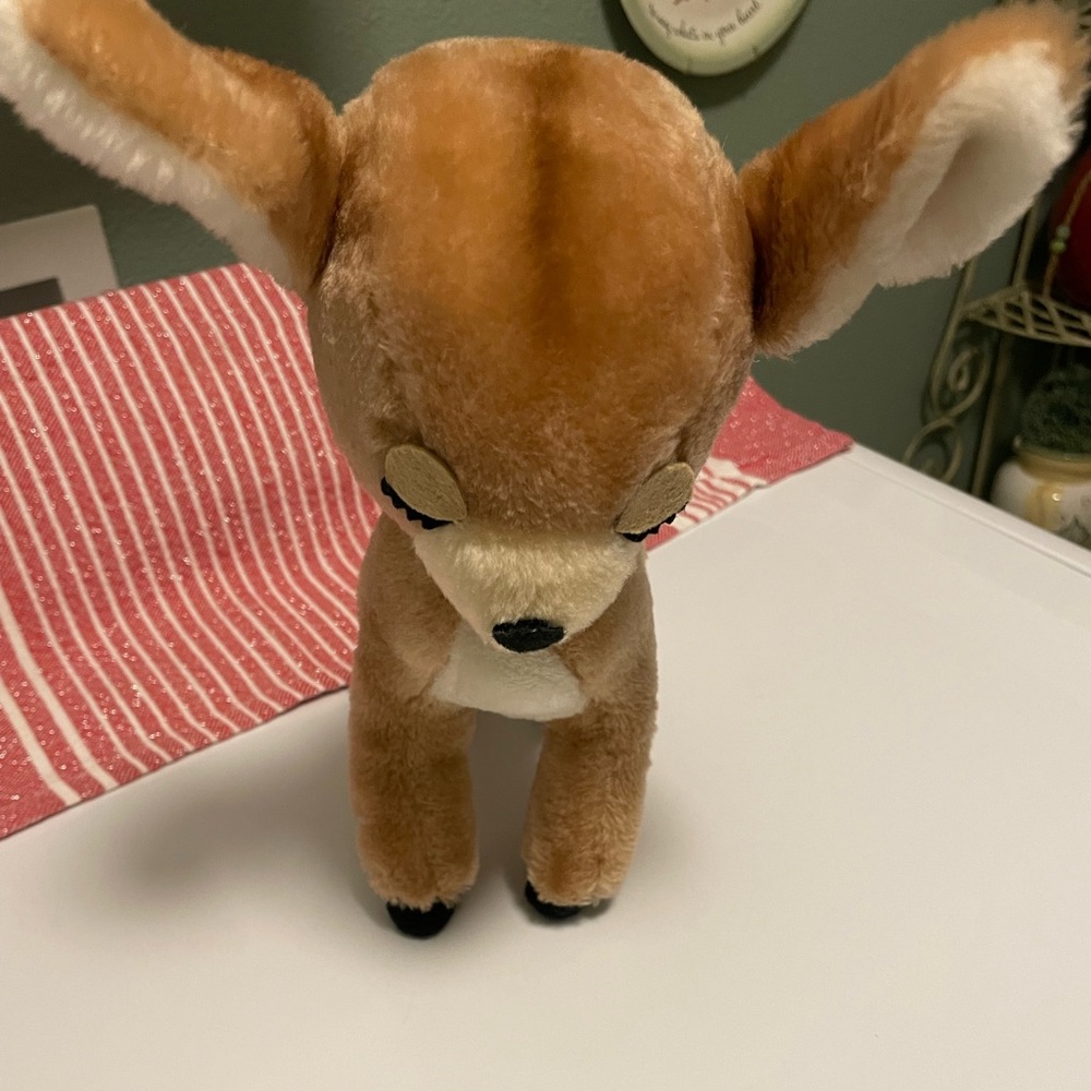 Vintage 1974 Dankin Bambi plush fawn Deer 10”.